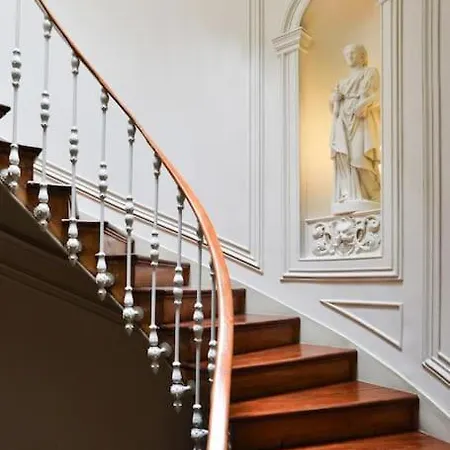 Big Stunning Apartment